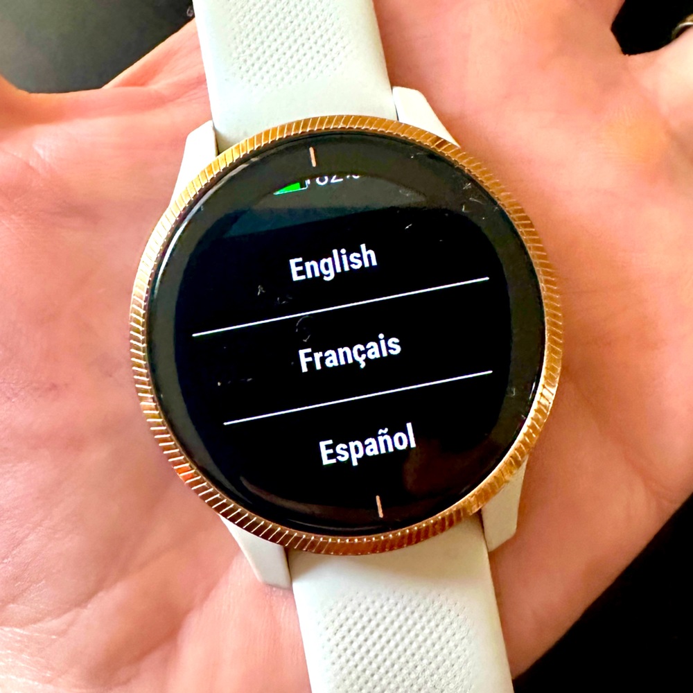 Garmin Venu Smartwatch - Rose Gold and Sand